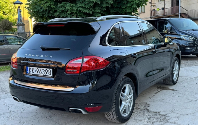 Porsche Cayenne cena 89900 przebieg: 219000, rok produkcji 2012 z Kraków małe 326